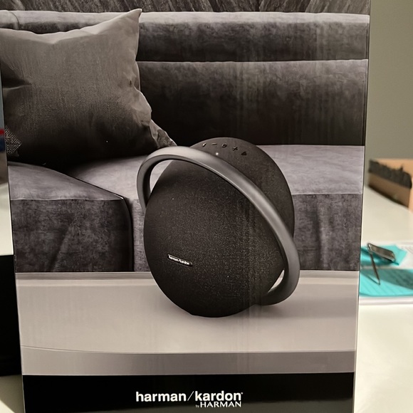 harman/kardon, ONYX STUDIO 7, Color Gray. Brand new. - Picture 7 of 8